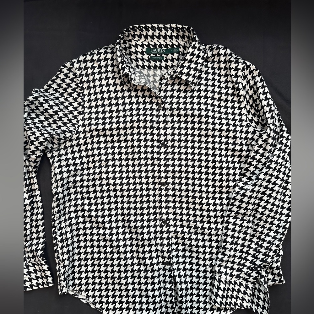 Lauren Ralph Lauren size L houndstooth no-iron shirt